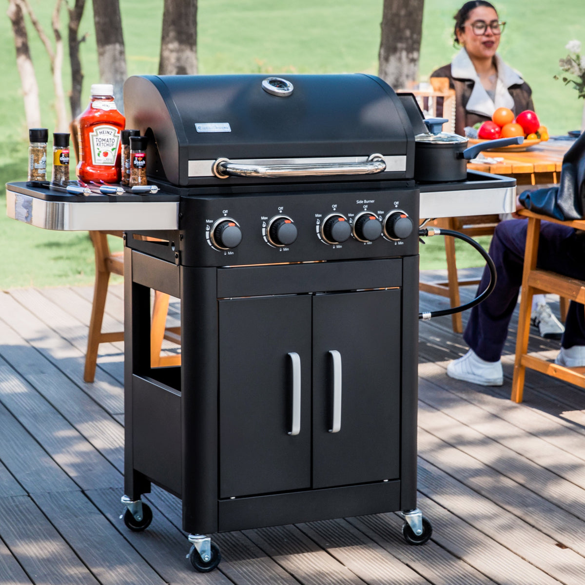 4-Burner Outdoor Propane Gas BBQ Grill with Side Burner