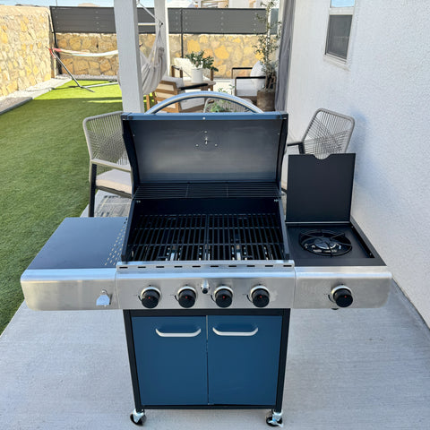 4-Burner Propane BBQ Grill with Side Burner for Outdoor Cooking