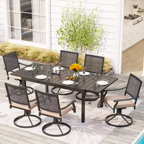 Outdoor Dining Set Extendable Steel Table & Bull's Eye Pattern Dining Chairs